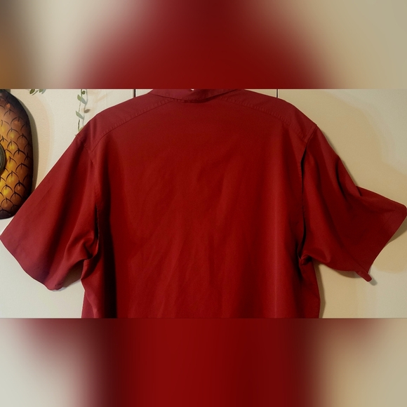 Columbia Casual Button down short sleeves Burgundy man's Large dress shirt - Picture 13 of 15